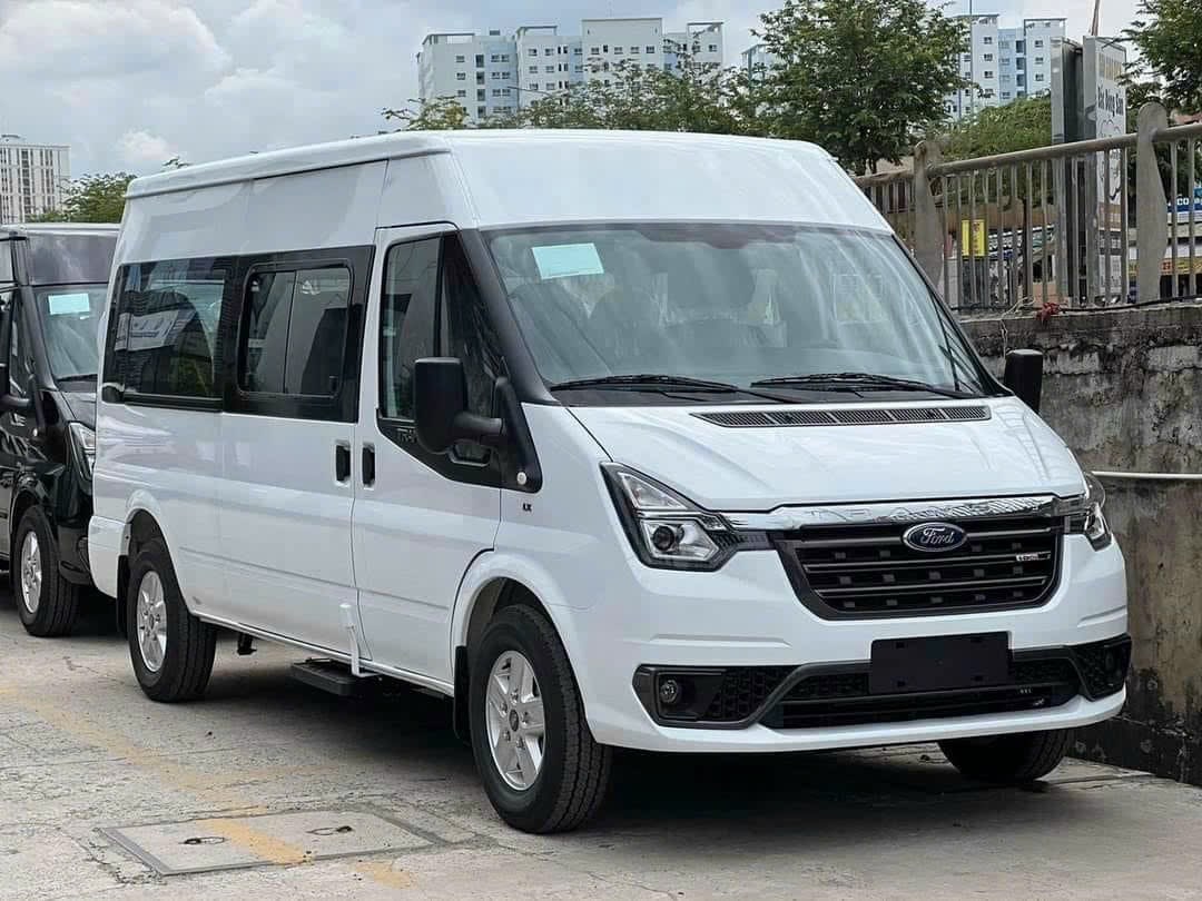 Giá thuê xe 16 chỗ Phú Quốc