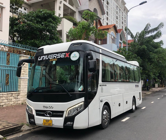 Thuê xe 35 chỗ Phú Quốc theo ngày hay theo tour có lợi hơn? 