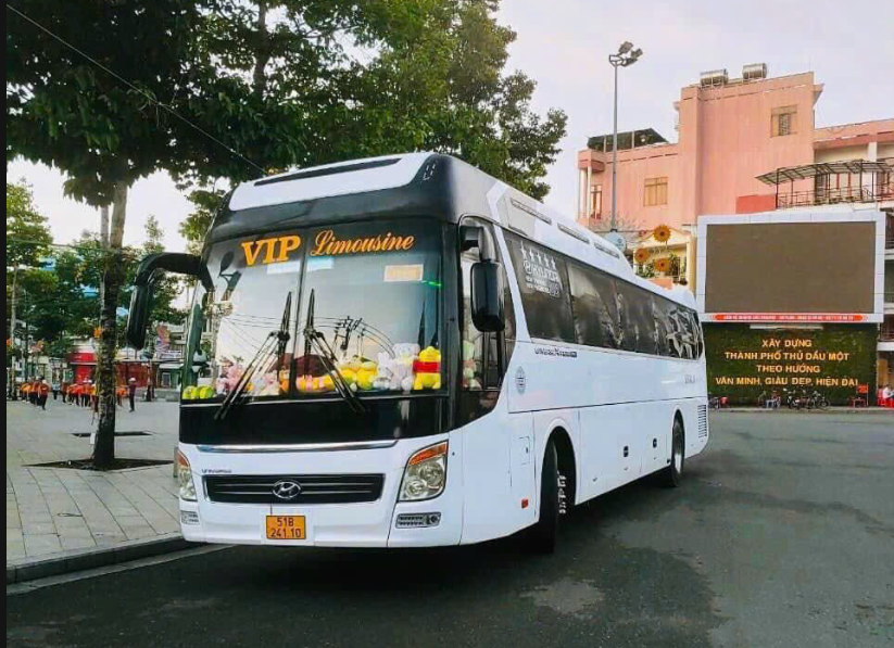 Cập nhật giá thuê xe 45 chỗ sân bay Phú Quốc mới nhất hiện nay